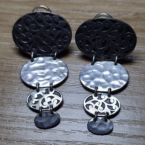 Lois Hill Dangle Clip On Earrings, Hammered, Silver, Scroll Design - Picture 2 of 5